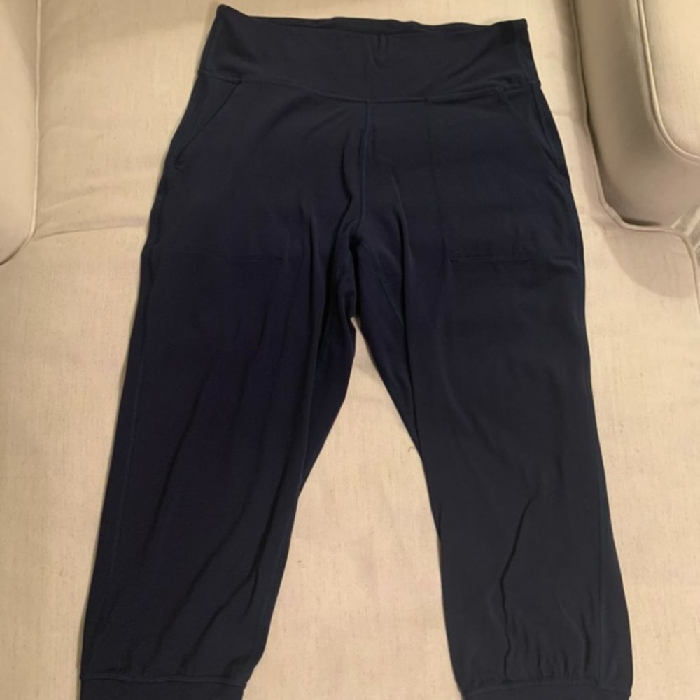 lululemon Align High-rise Cropped Jogger size 10 Navy Blue